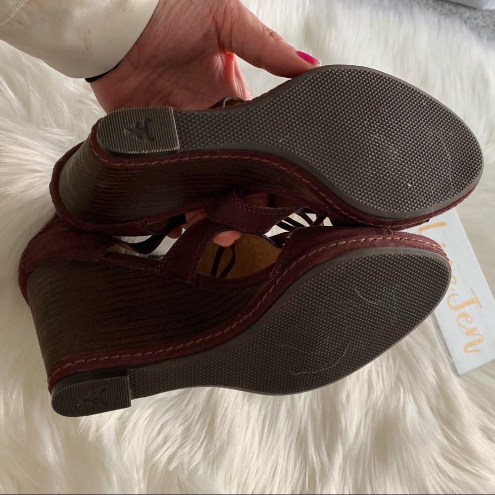 NWOT Trask Felicity Fringe Wedges - Picture 5 of 8